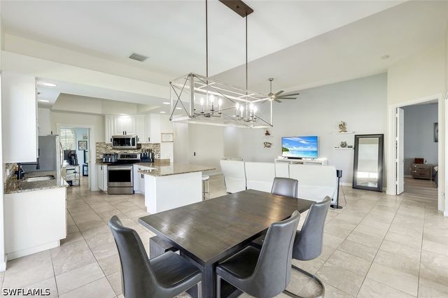 28032 Eagle Ray CT, Bonita Springs, FL 34135