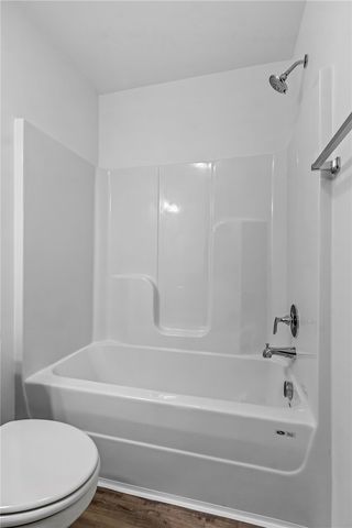 881 Ventnor Avenue, Centerton, AR 72719