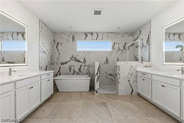 1241 NW 33RD AVE, Cape Coral, FL 33993
