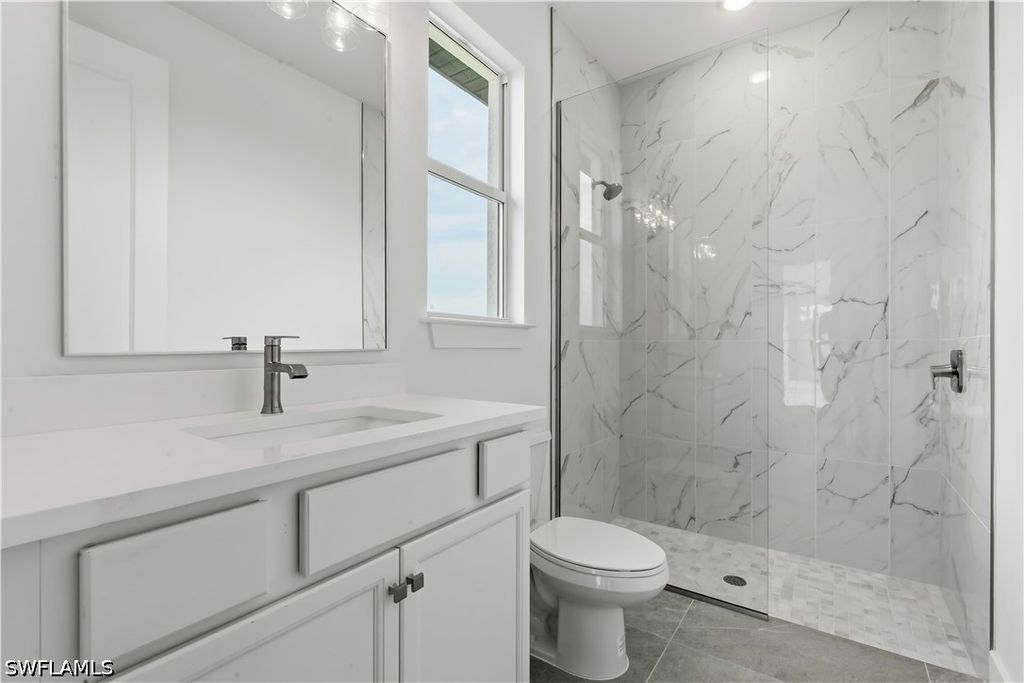 Image 24 of property listing at 1241 NW 33RD AVE, Cape Coral, FL 33993
