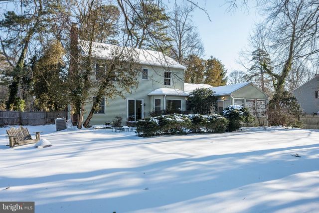 12 FRIAR TUCK DR, Medford, NJ 08055