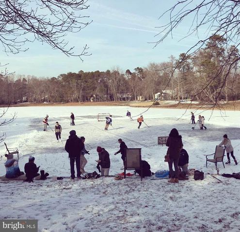 12 FRIAR TUCK DR, Medford, NJ 08055