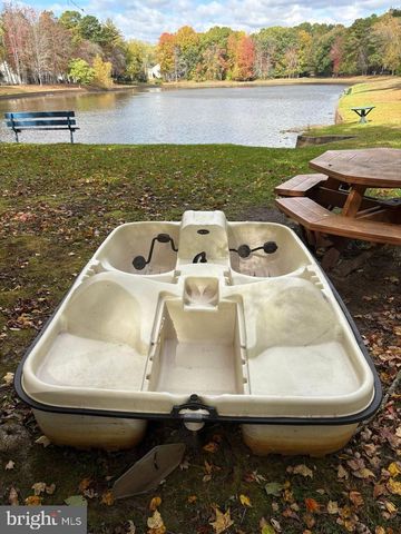 12 FRIAR TUCK DR, Medford, NJ 08055