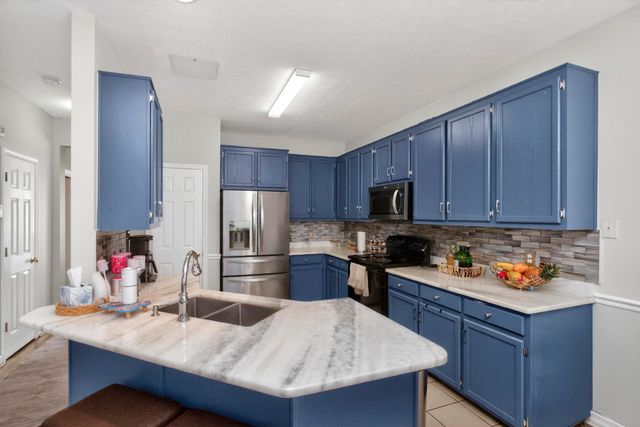 2356 Edencrest Dr, Antioch, TN 37013