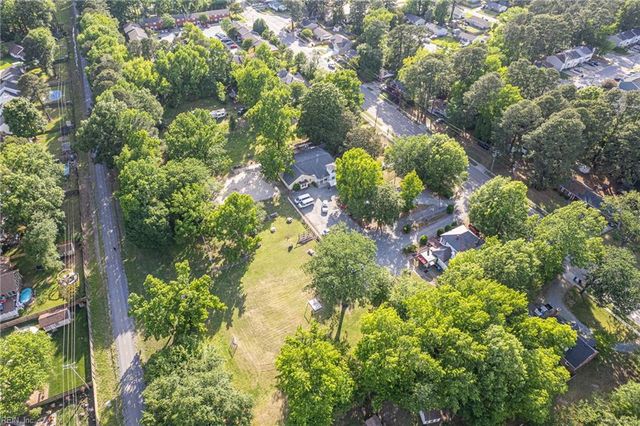 4261 Taylor RD, Chesapeake, VA 23321