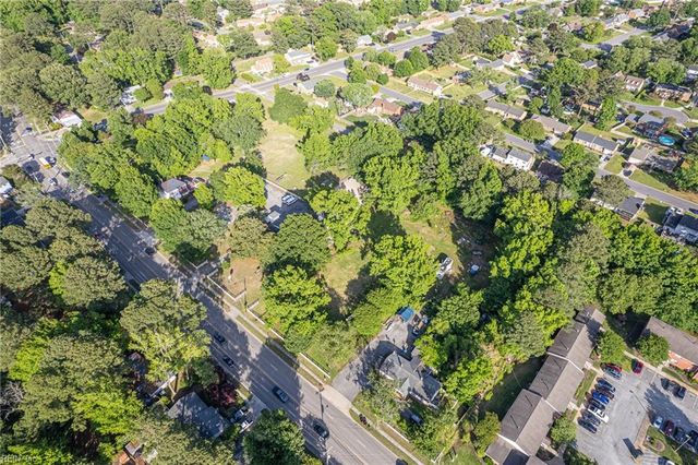 4261 Taylor RD, Chesapeake, VA 23321