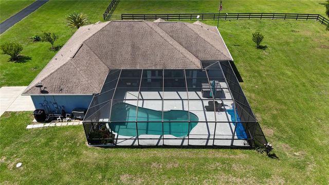 16421 W HIGHWAY 326, Morriston, FL 32668