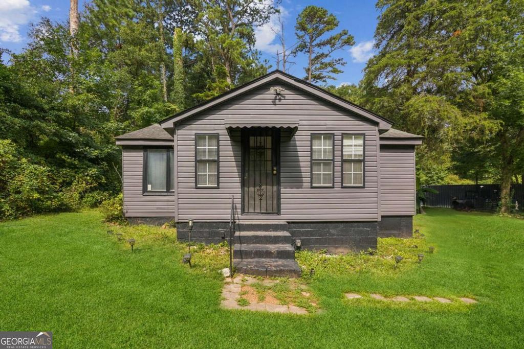 7895 Hobgood Road, Fairburn, GA 30213