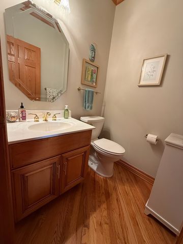 755 Prescott Court, Naperville, IL 60563