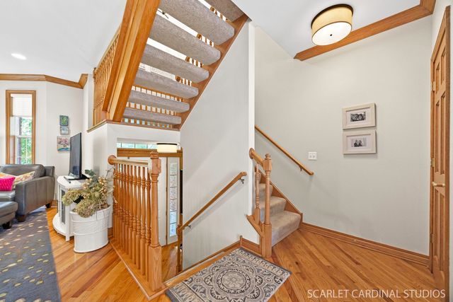 755 Prescott Court, Naperville, IL 60563