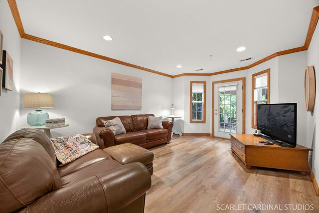 755 Prescott Court, Naperville, IL 60563