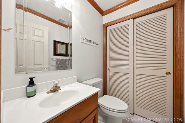 755 Prescott Court, Naperville, IL 60563