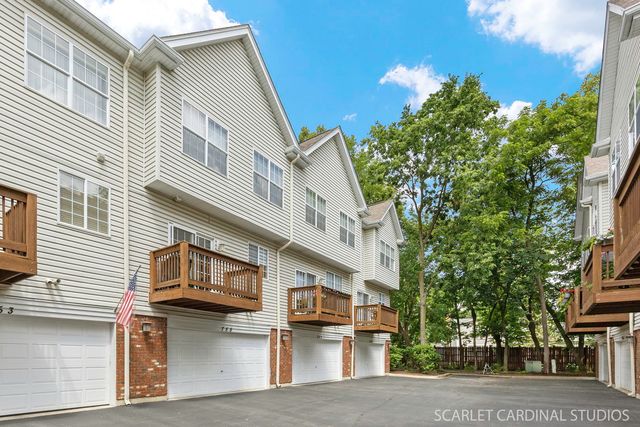 755 Prescott Court, Naperville, IL 60563