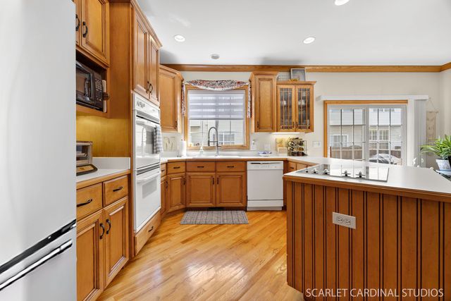 755 Prescott Court, Naperville, IL 60563