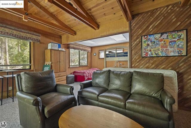 24748 Quartz, Mi Wuk Village, CA 95335