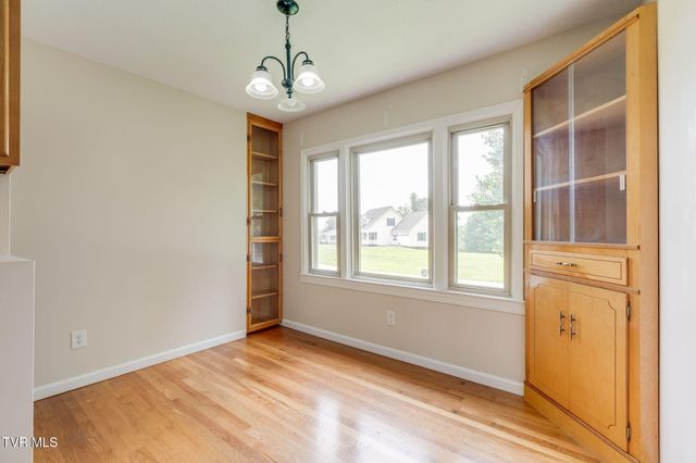 59 New Hope Road, Greeneville, TN 37745