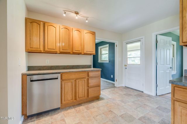 59 New Hope Road, Greeneville, TN 37745