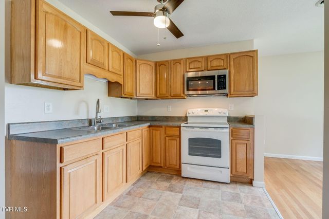 59 New Hope Road, Greeneville, TN 37745