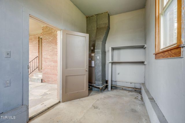 59 New Hope Road, Greeneville, TN 37745