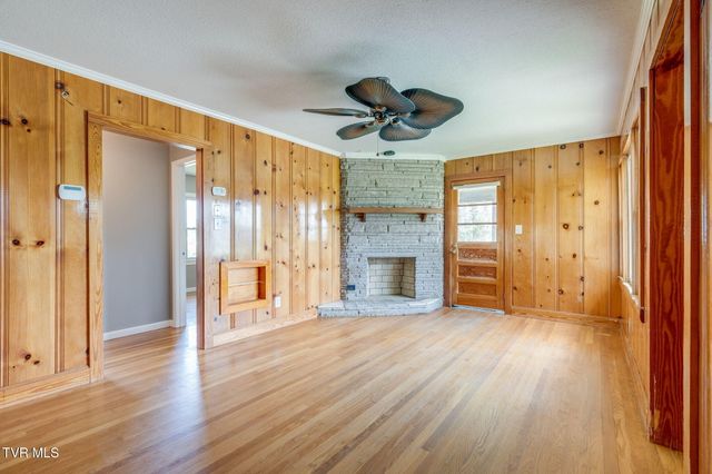 59 New Hope Road, Greeneville, TN 37745