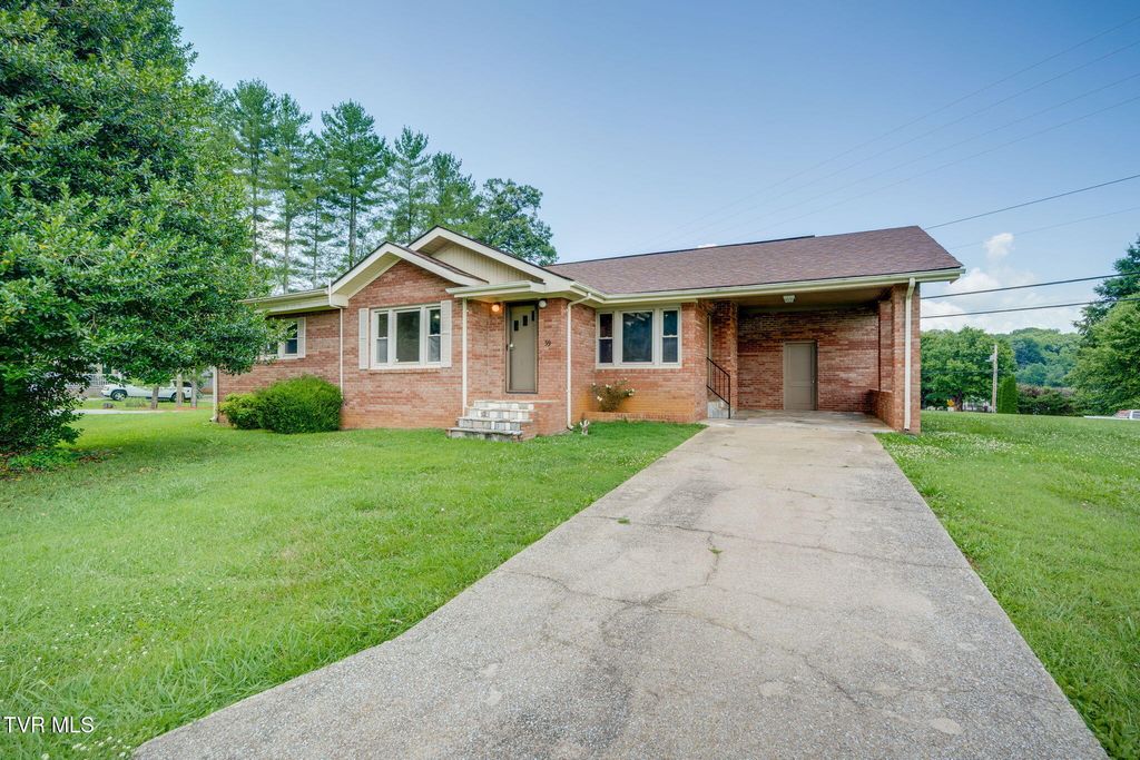 59 New Hope Road, Greeneville, TN 37745