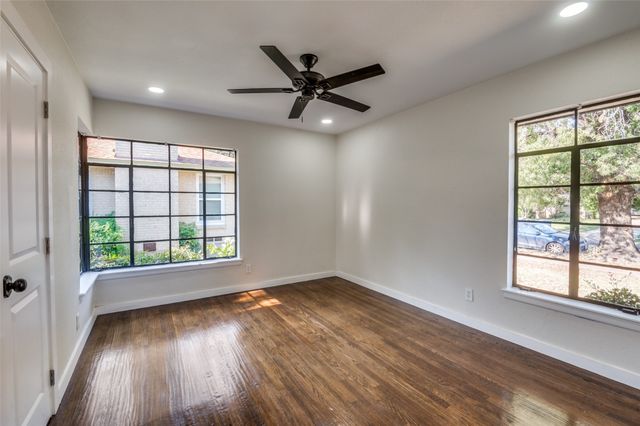 2622 Wynnewood Drive, Dallas, TX 75224