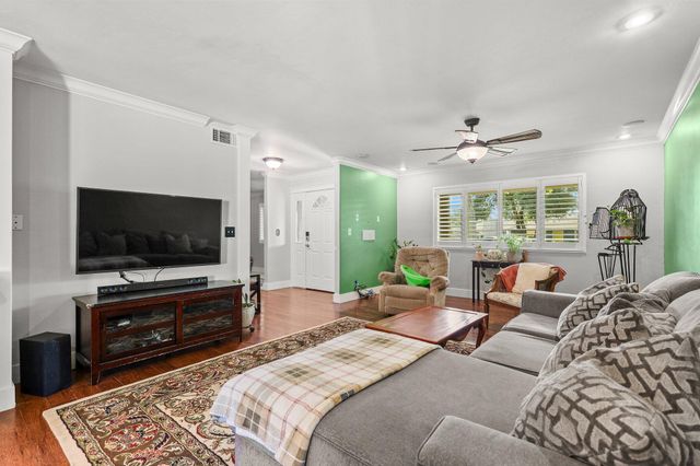 3428 Adams Lane, Redding, CA 96002