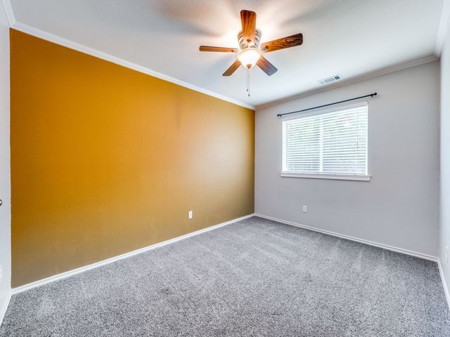 5604 Parkplace Drive, Denton, TX 76226