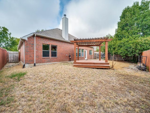 5604 Parkplace Drive, Denton, TX 76226