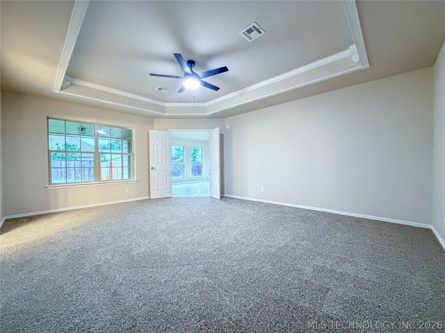 11519 E 118th Street North, Collinsville, OK 74021