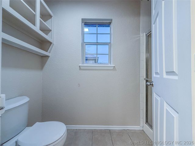 11519 E 118th Street North, Collinsville, OK 74021