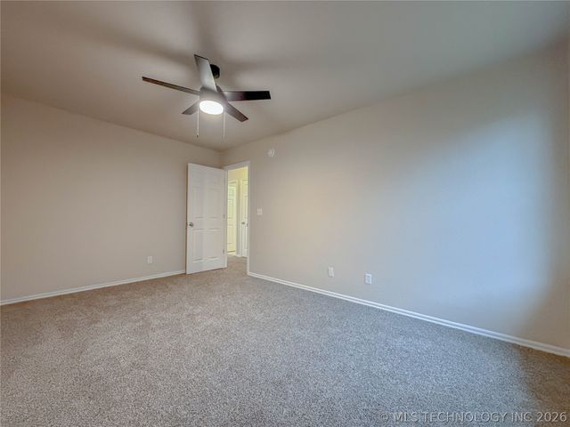 11519 E 118th Street North, Collinsville, OK 74021