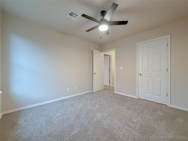 11519 E 118th Street North, Collinsville, OK 74021