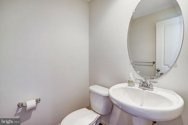 1609 POPLAR RUN DR, Silver Spring, MD 20906