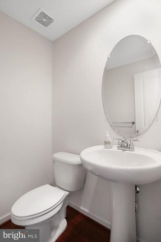 1609 POPLAR RUN DR, Silver Spring, MD 20906