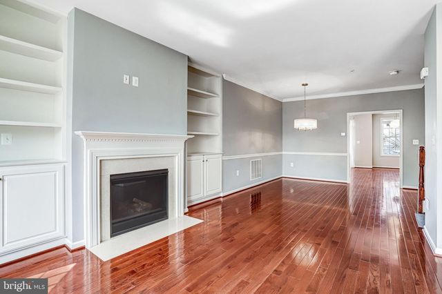 1609 POPLAR RUN DR, Silver Spring, MD 20906