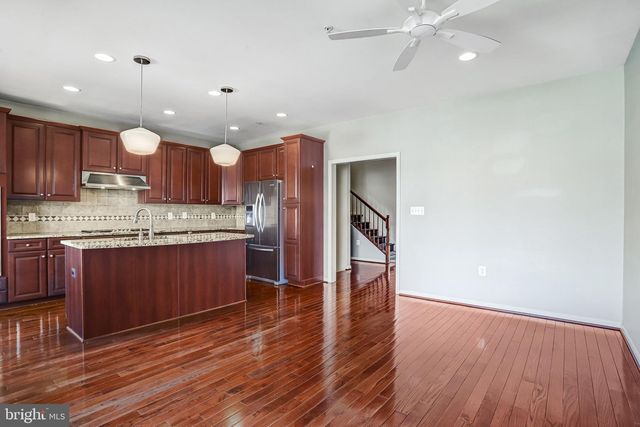 1609 POPLAR RUN DR, Silver Spring, MD 20906