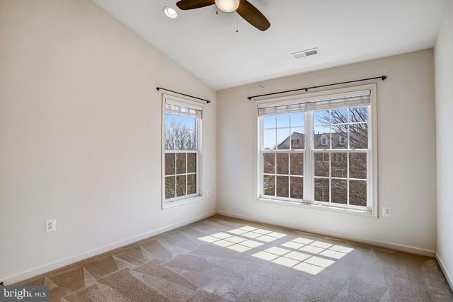 1609 POPLAR RUN DR, Silver Spring, MD 20906