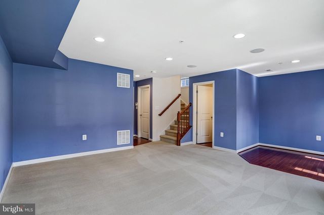 1609 POPLAR RUN DR, Silver Spring, MD 20906