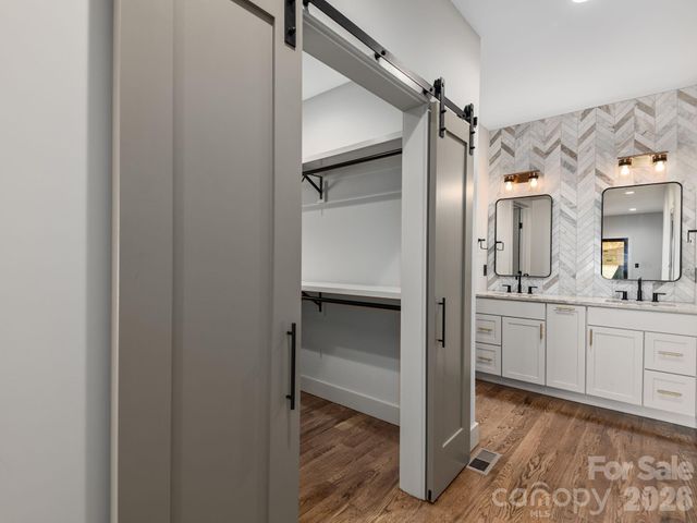 48 Verde Drive, Asheville, NC 28806