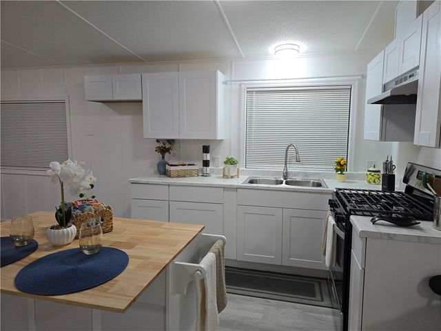 959 Riverview Cove, Bullhead City, AZ 86442