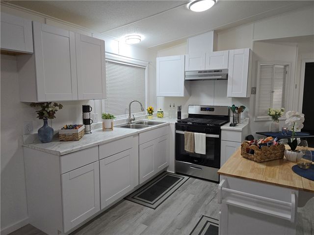 959 Riverview Cove, Bullhead City, AZ 86442