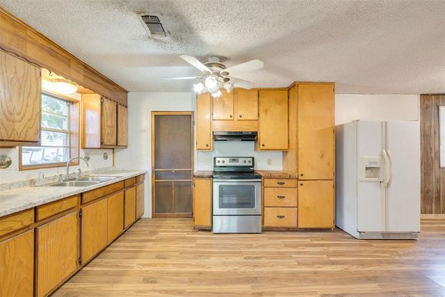 416888 E 1136 Road, Checotah, OK 74426