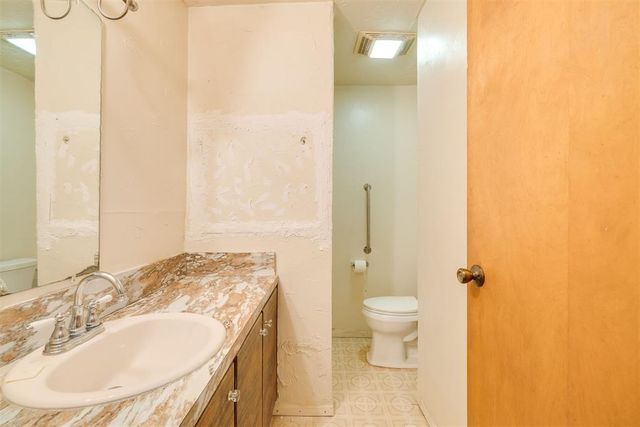 416888 E 1136 Road, Checotah, OK 74426