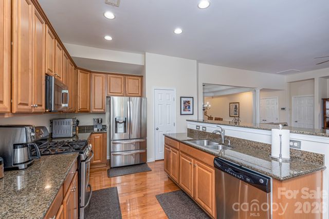 10213 Benderloch Drive, Charlotte, NC 28277