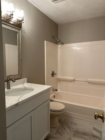 59 Bennett Street, Hudson, MA 01749