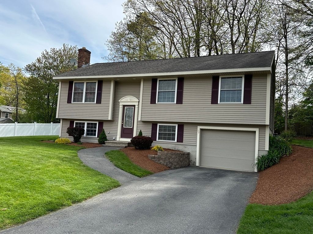 59 Bennett Street, Hudson, MA 01749