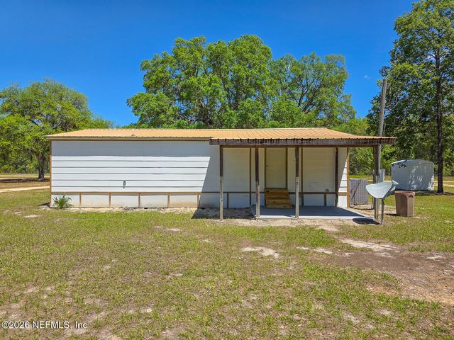 145 & 147 DARBY Drive, Palatka, FL 32177