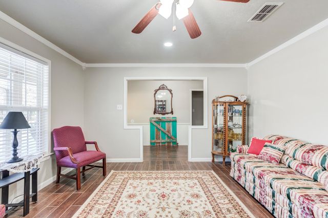 4809 78th Street, Lubbock, TX 79424