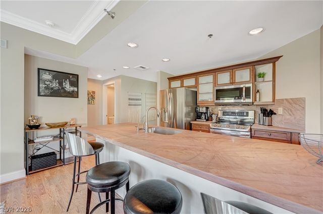 30 Strada Di Villaggio 325, Henderson, NV 89011